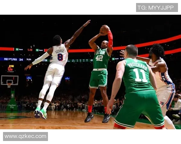 攻防碾压！布莱克反击暴扣打进加罚 魔术轰24-4进攻狂潮打停绿军