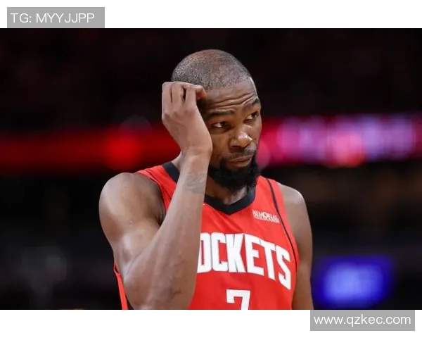 19分大胜!狄龙21+7+3,赛后杜兰特走向灰熊替补席,抱住莫兰特 19分大胜!狄龙21+7+3,赛后杜兰特走向灰熊替补席,抱住莫兰特